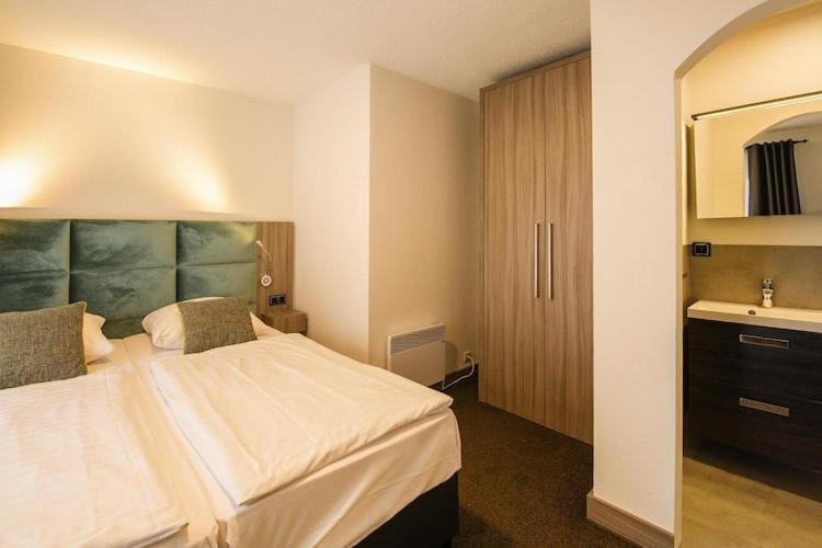 Holiday Resort Van Der Valk, Linstow Dobbin-Linstow Экстерьер фото